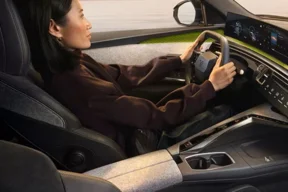 POVSEM NOVI PEUGEOT 5008