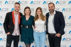 TUDI BATERIJE LAHKO ZAGORIJO IN VARNOST ELEKTRIČNIH VOZIL