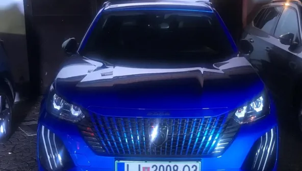 DVOJNA ZMAGA PEUGEOTA NA IZBORU ZA POSLOVNI AVTO LETA 2024