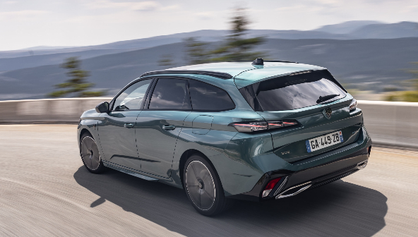 Evropski avto leta 2022: novi PEUGEOT 308 je finalist 