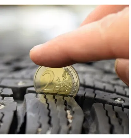 POMLAD PRINAŠA LETNE PNEVMATIKE