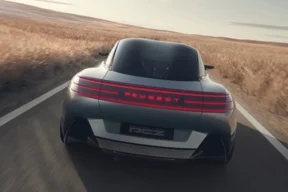 PEUGEOT RCZ VISION: Legenda se vrača v podobi prihodnosti