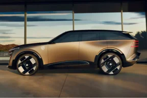 Concept 6 in Concept 8 – pogled v prihodnost znamke PEUGEOT