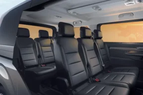 Novi Peugeot e-Traveller – električna prihodnost prevoza oseb