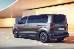 Novi Peugeot e-Traveller – električna prihodnost prevoza oseb