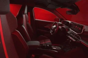 NOVI PEUGEOT E-208 GTi