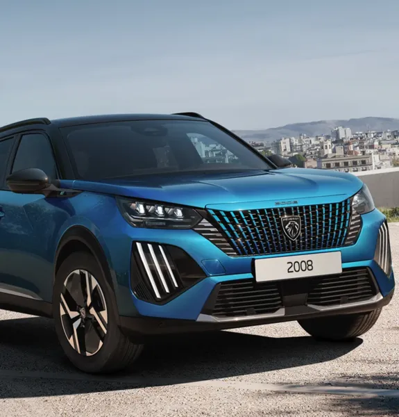 PEUGEOT 2008 Z NOVIM TURBO BENCINSKIM MOTORJEM